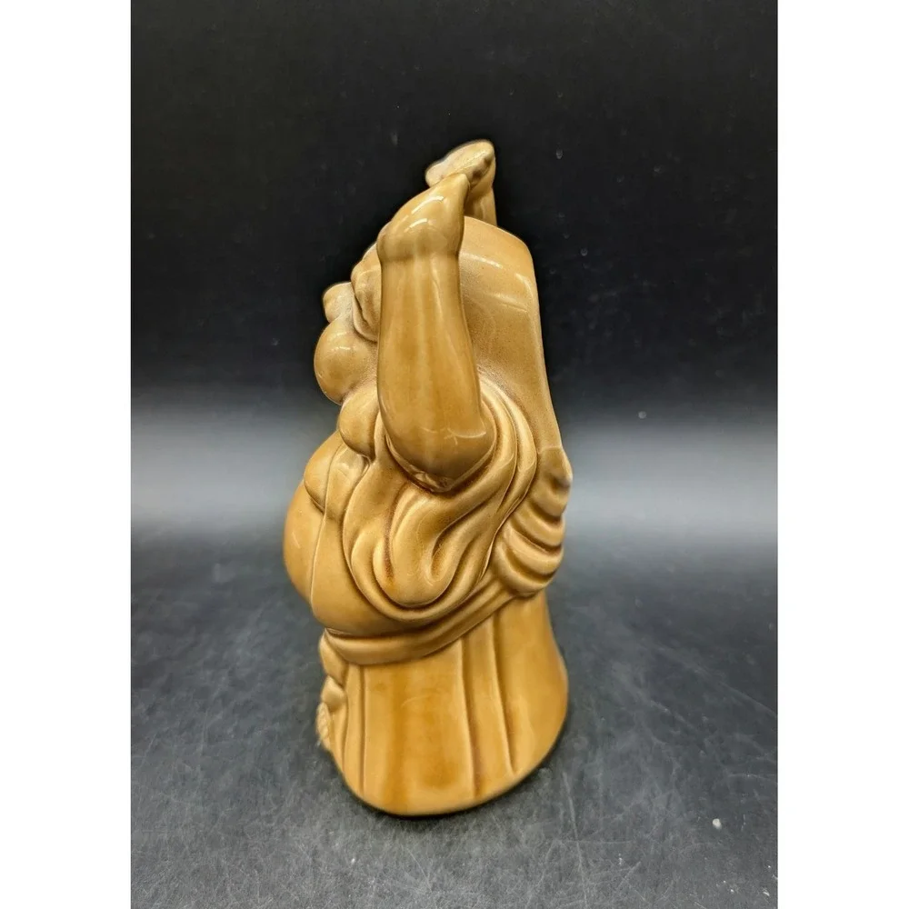 Unbranded vintage ceramic